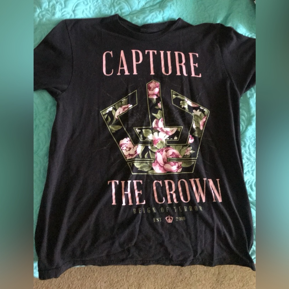 Capture The Crown Hot Topic Band Tee